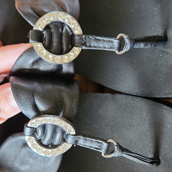 Rhinestone Yellow Box Wedge Flip- Flops sz 10 Black‎ Leather - Picture 8 of 12